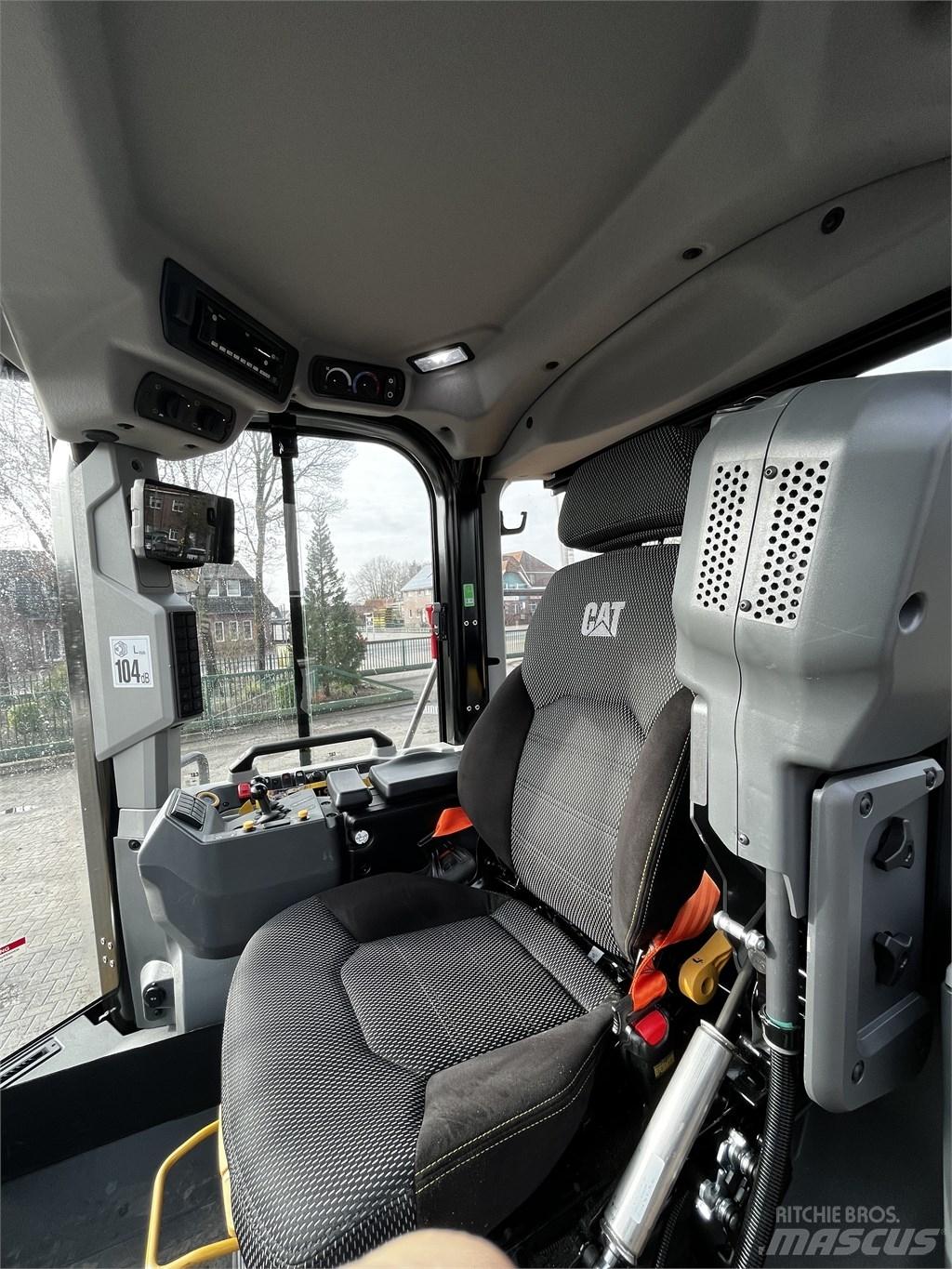 CAT 962 Incarcator pe pneuri