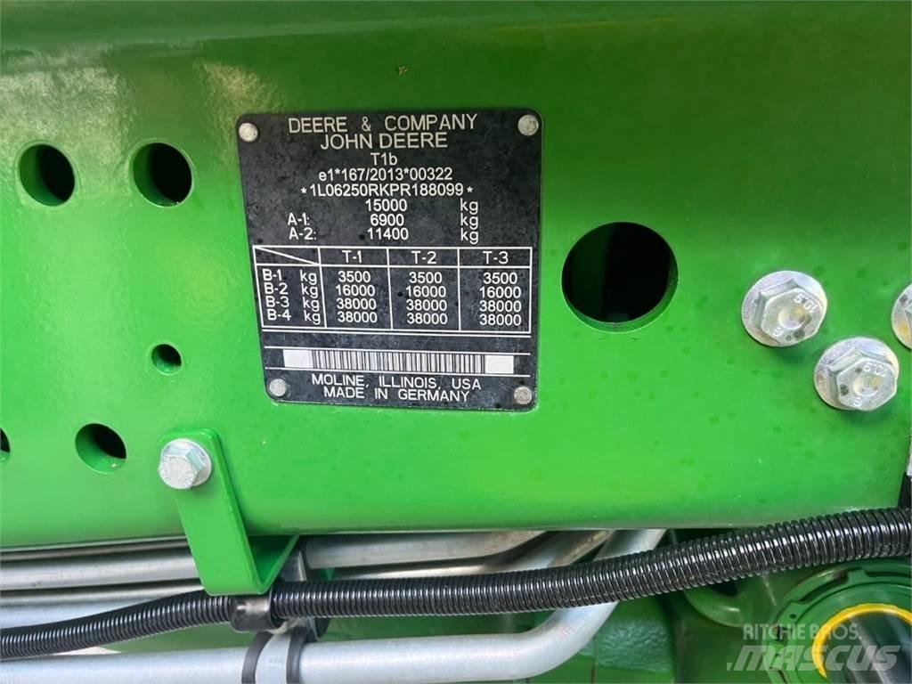 John Deere 6R250 Tractoare
