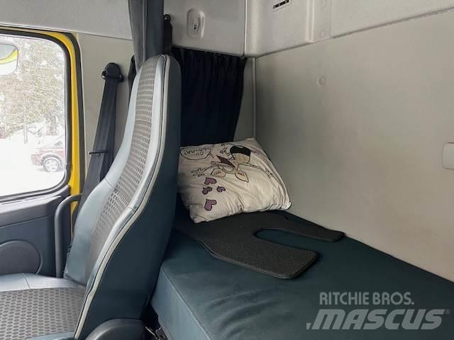 Volvo FM 13 8*4 Camioane cu macara