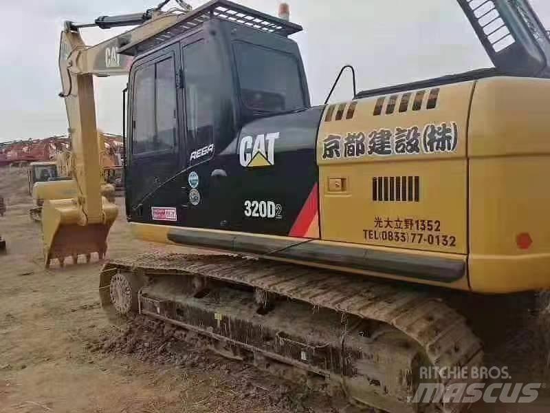 CAT 320 D Excavatoare pe șenile
