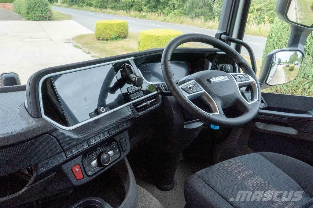 DAF XD 450 FAX 8x2 Cisterne