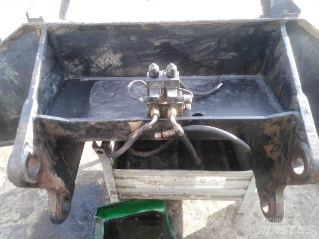CAT M 318 Sasiuri si suspensii