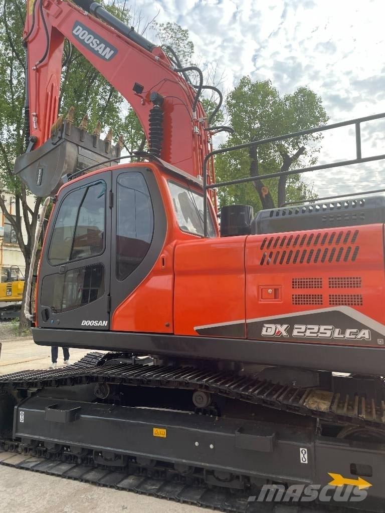 Doosan DX 225 Excavatoare 7t - 12t