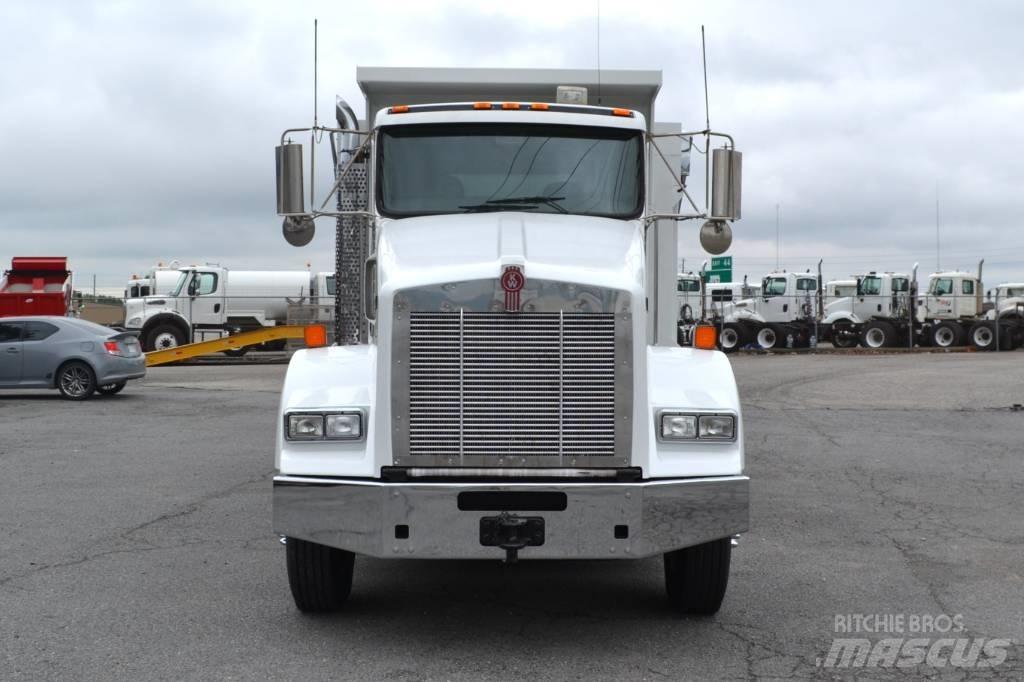 Kenworth T 800 Autobasculanta