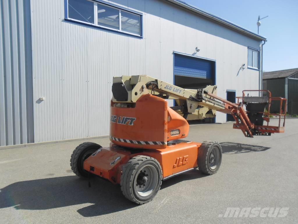 JLG E 450 AJ Nacele cu brat articulat