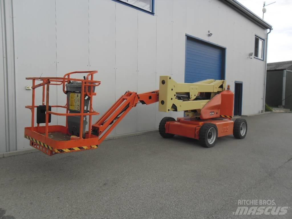 JLG E 450 AJ Nacele cu brat articulat