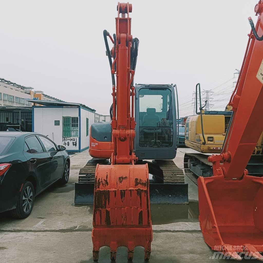 Hitachi ZX 75 US Excavatoare 7t - 12t