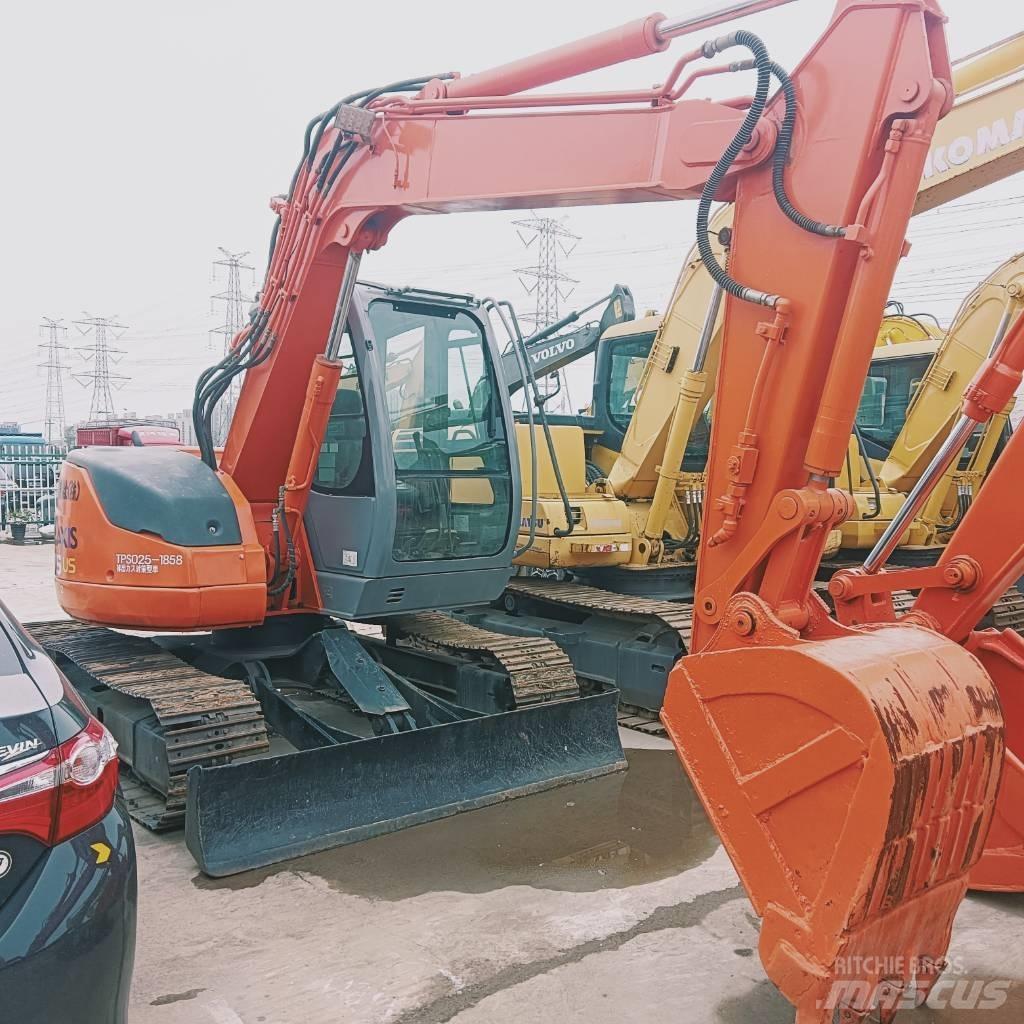 Hitachi ZX 75 US Excavatoare 7t - 12t