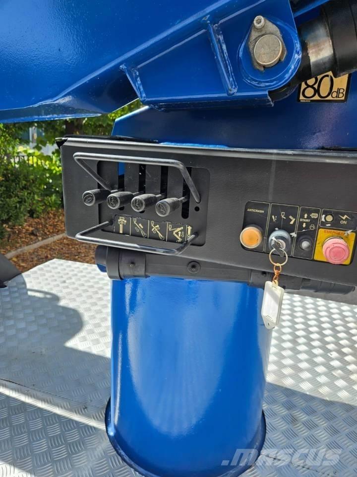 Socage DA 320 Platforme aeriene montate pe camion