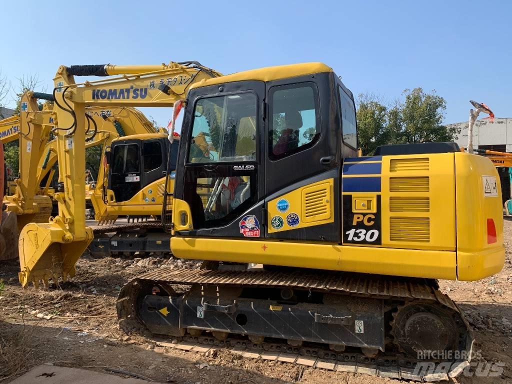 Komatsu PC 130 Excavatoare pe șenile
