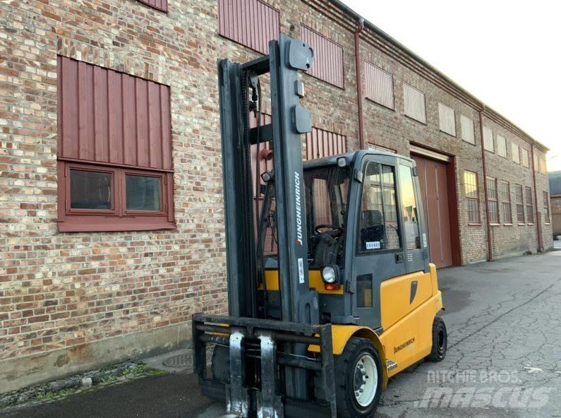 Jungheinrich EFG 550 Stivuitor electric