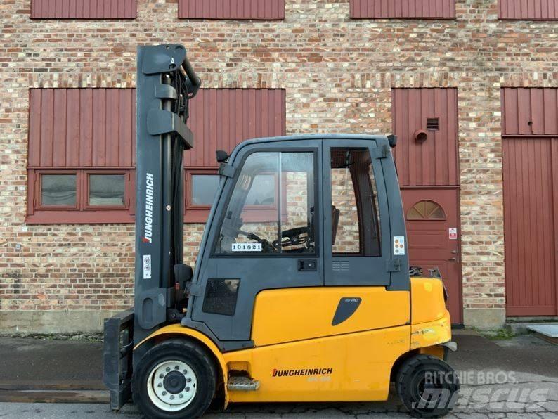 Jungheinrich EFG 550 Stivuitor electric