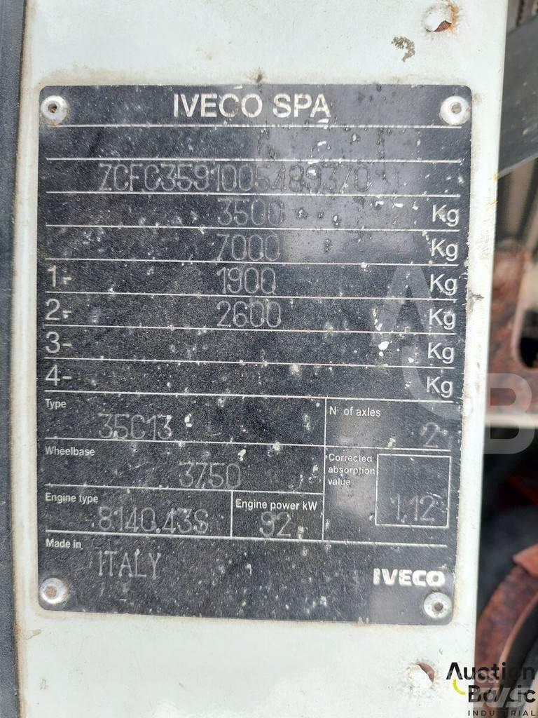 Iveco 35C 13 Vehicule de recuperare