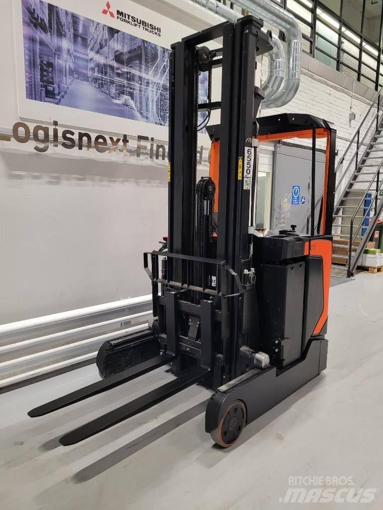 Rocla HSF14 Stivuitor cu catarg retractabil