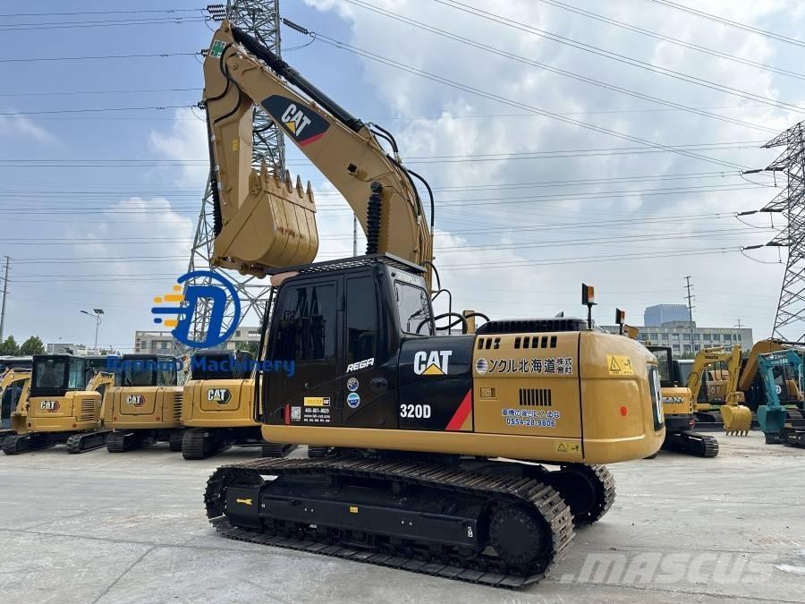 CAT 320D Excavatoare pe șenile
