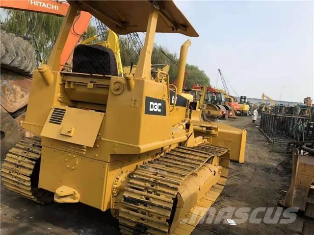 CAT D3C Buldozere pe senile