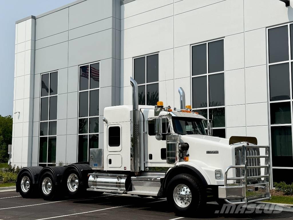 Kenworth T800 Autotractoare