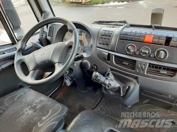 Iveco 120E22 Camion cabina sasiu