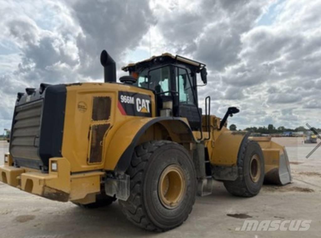 CAT 966 M Incarcator pe pneuri