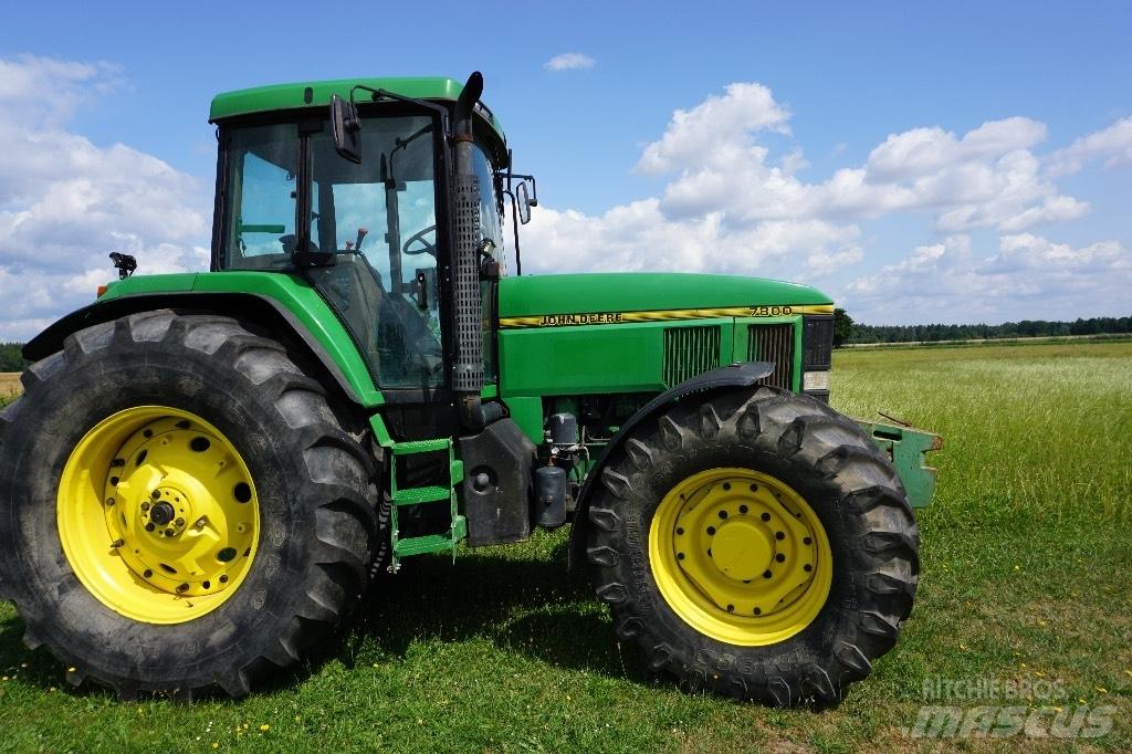 John Deere 7800 Tractoare