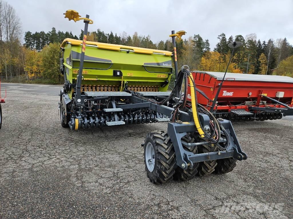 Junkkari T300 Semanatoare