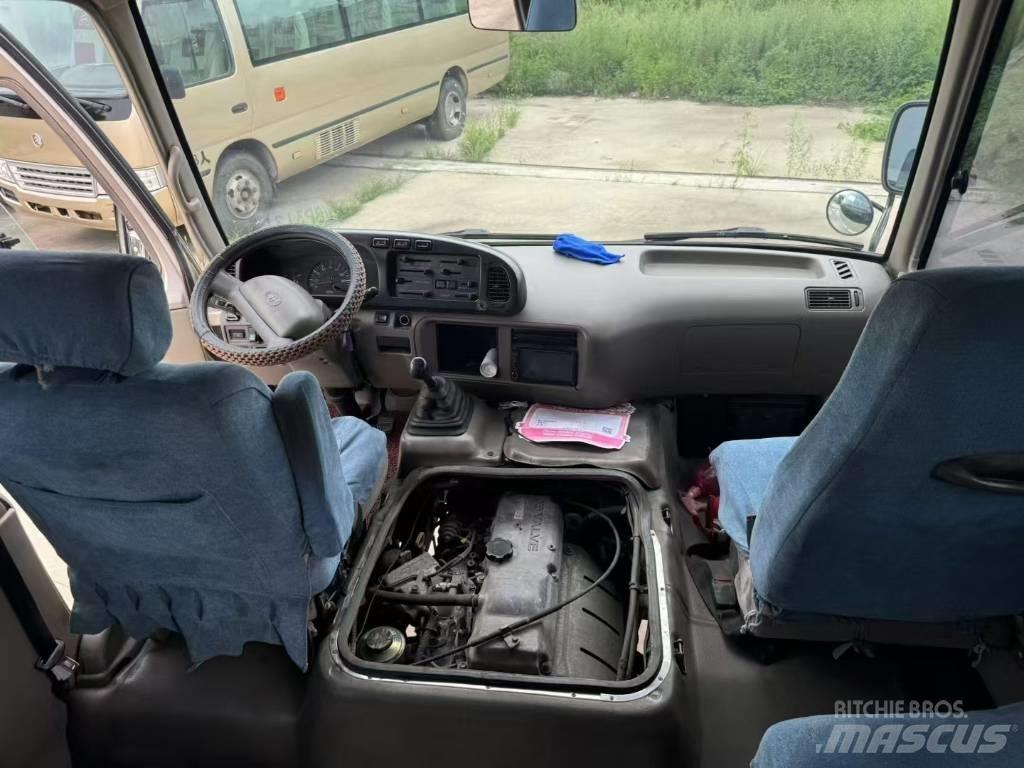 Toyota Coaster Autobuze intercity