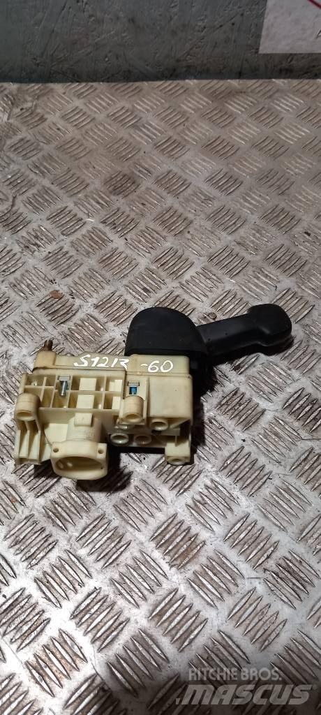 Scania R440  1882115 Cabine si interior