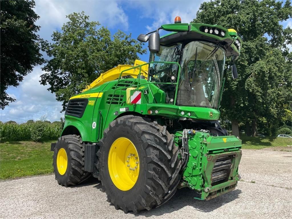 John Deere 9600i Culegatoare de nutret