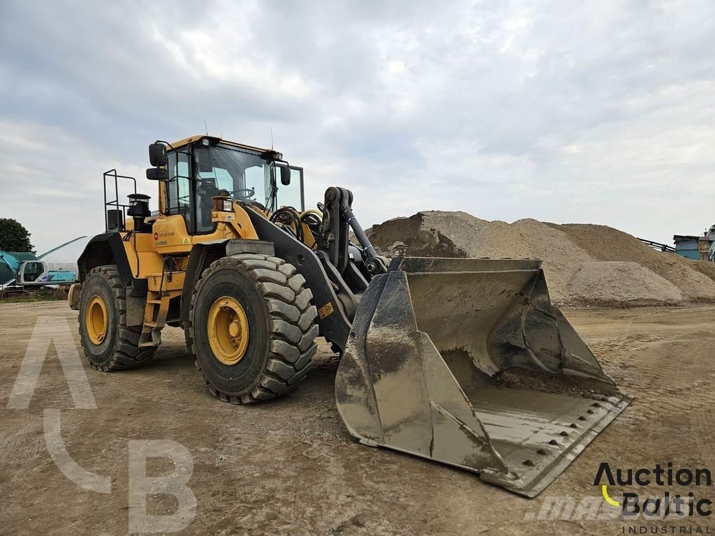 Volvo 150G Incarcator pe pneuri