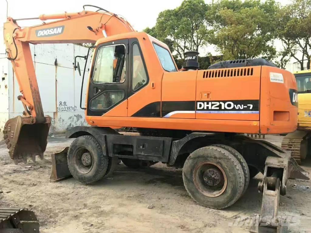 Doosan DH210W-7 Excavatoare cu roti