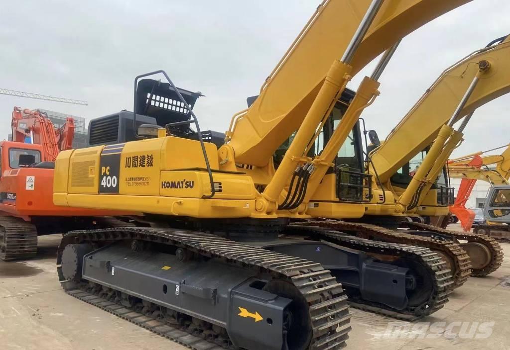 Komatsu PC 400 Excavatoare pe șenile
