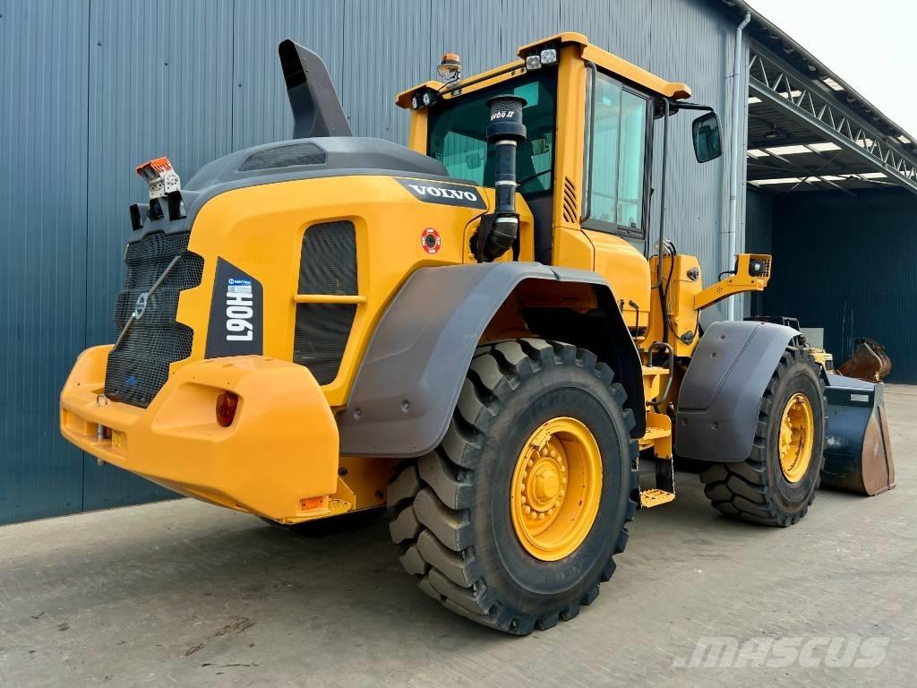 Volvo L90H Incarcator pe pneuri