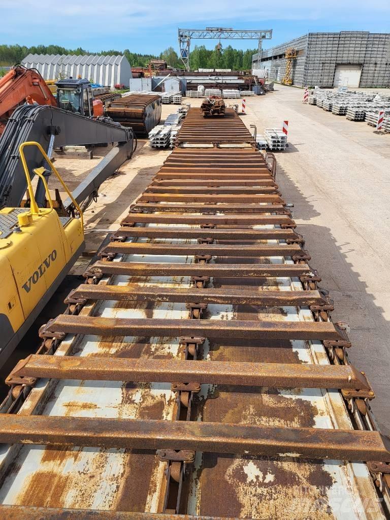 Hitachi 250 Excavator amfibiu