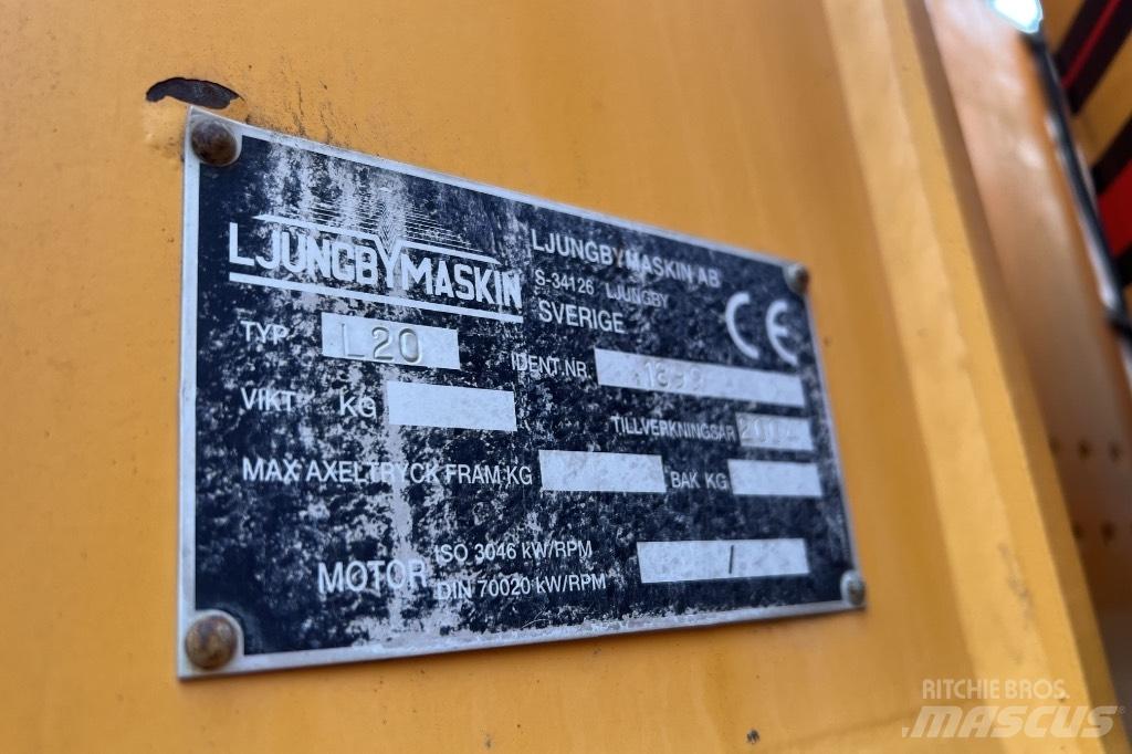 Ljungby L 20 Incarcator pe pneuri