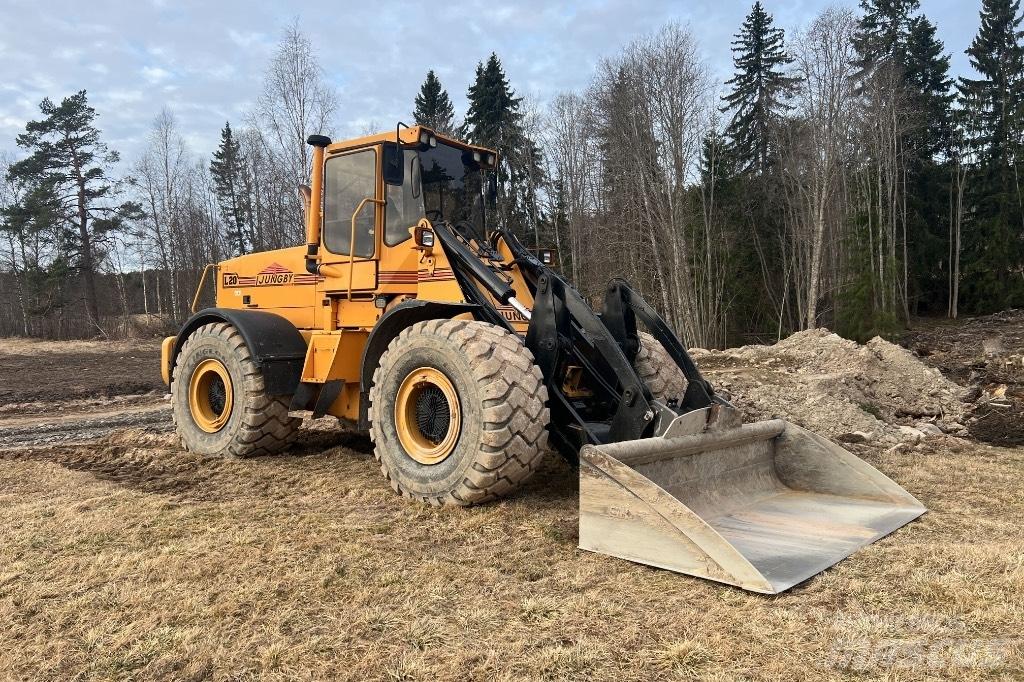 Ljungby L 20 Incarcator pe pneuri