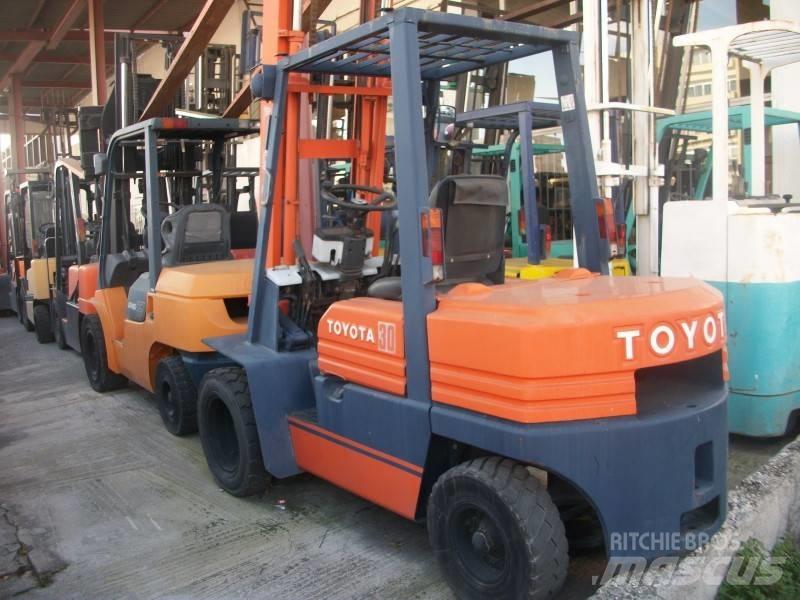 Toyota 5 FD 30 Stivuitor diesel