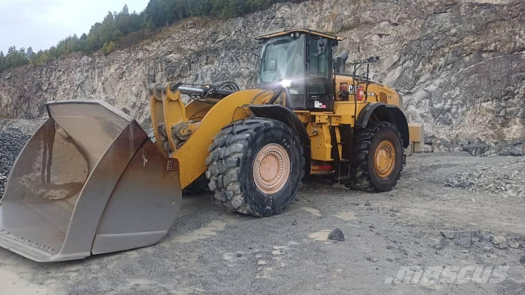 CAT 982 M Incarcator pe pneuri