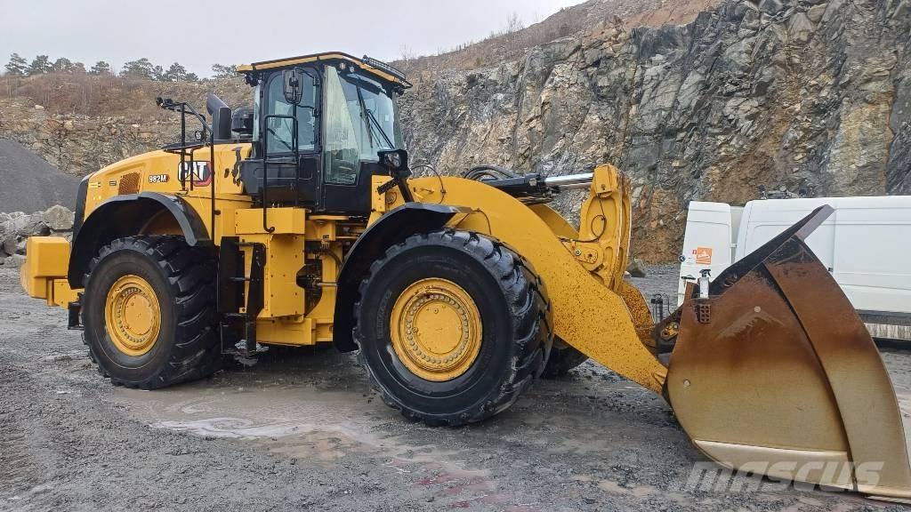 CAT 982 M Incarcator pe pneuri