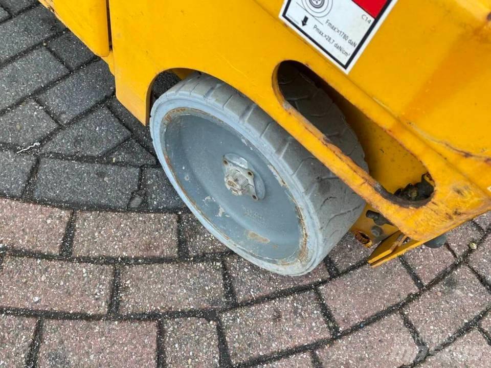 Haulotte Compact 14 Platforme foarfeca