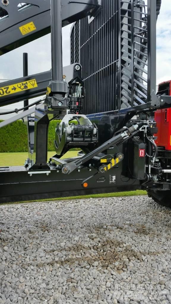 Komatsu 875 Transportoare