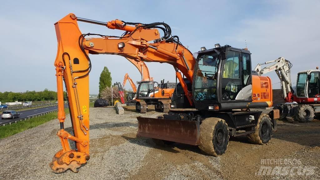 Hitachi ZX140W-5B Excavatoare cu roti