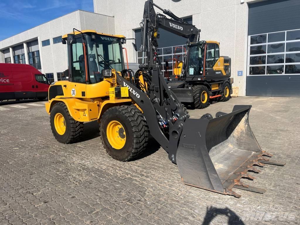 Volvo L35H Incarcator pe pneuri
