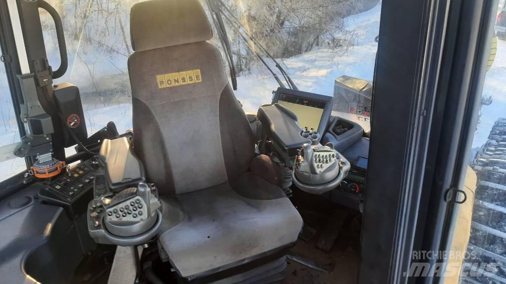 Ponsse ERGO 8W Combine forestiere