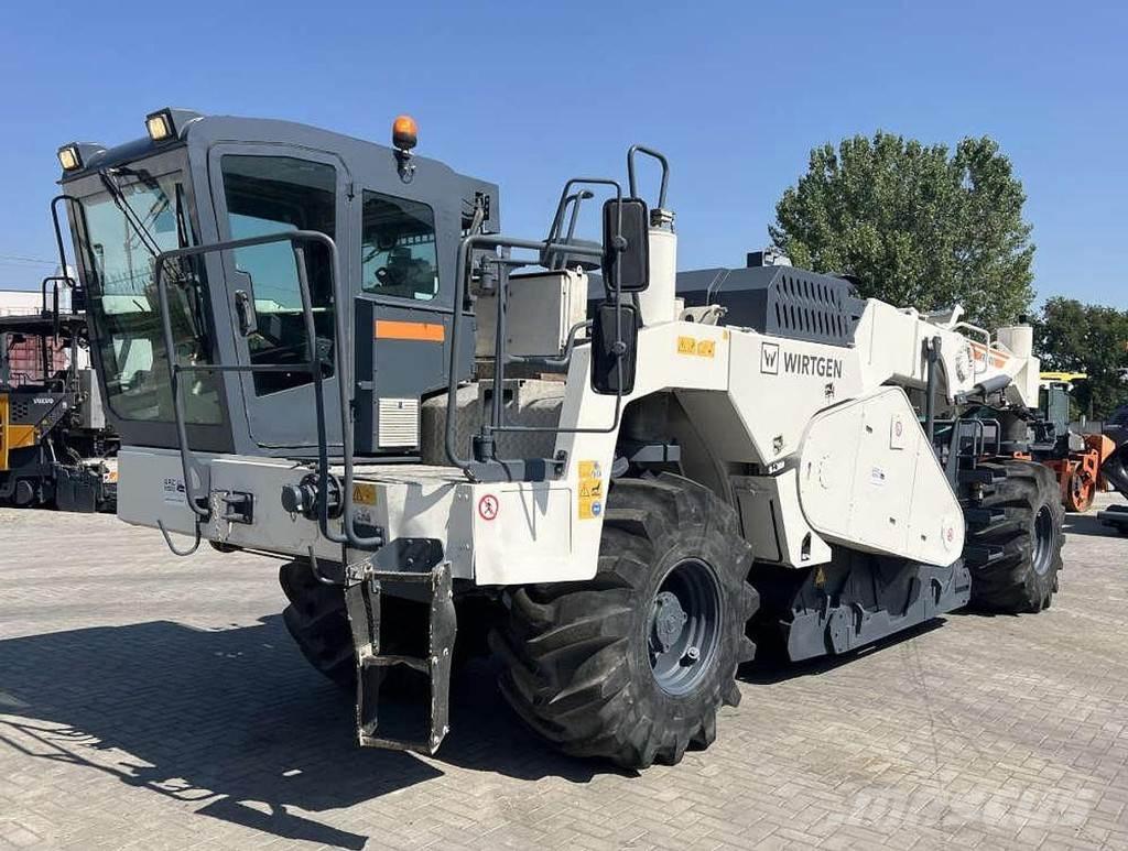 Wirtgen WR 2400 Reciclatori asfalt