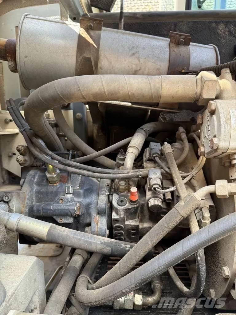 Terex TW 85 Excavatoare cu roti