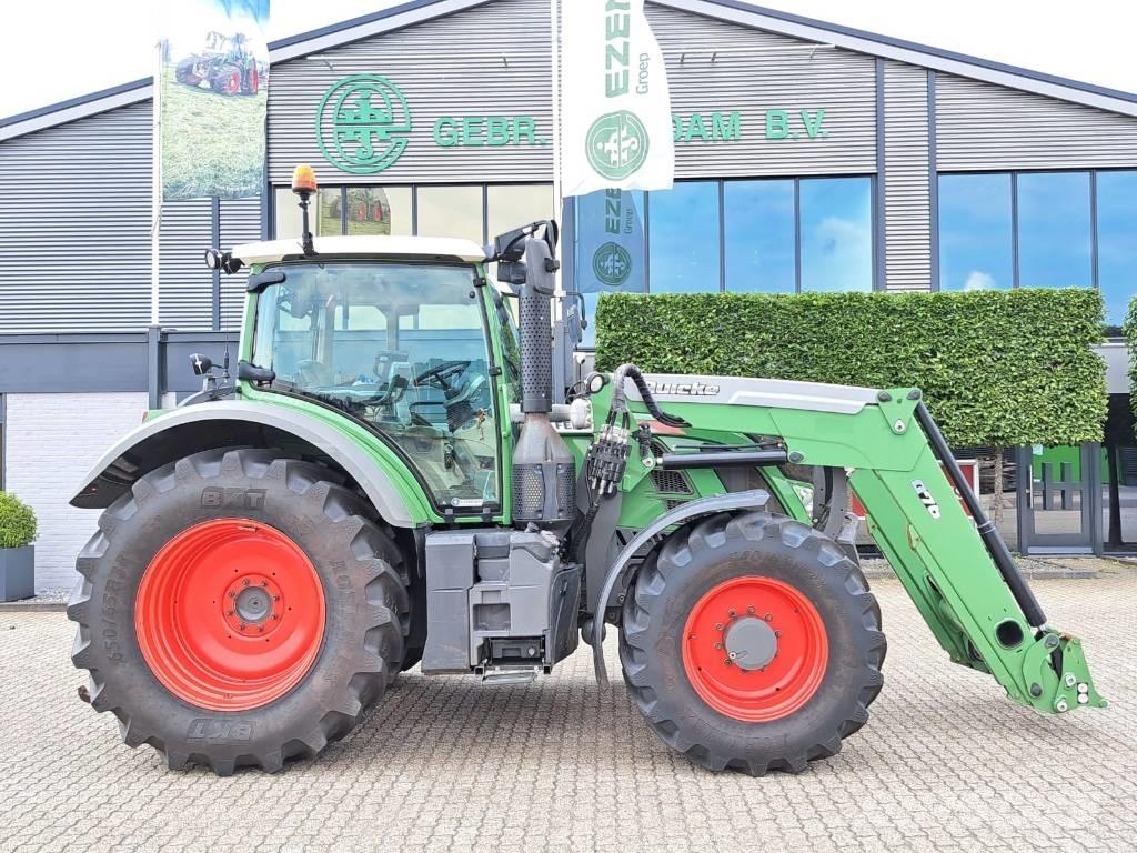 Fendt 714 Vario SCR Tractoare