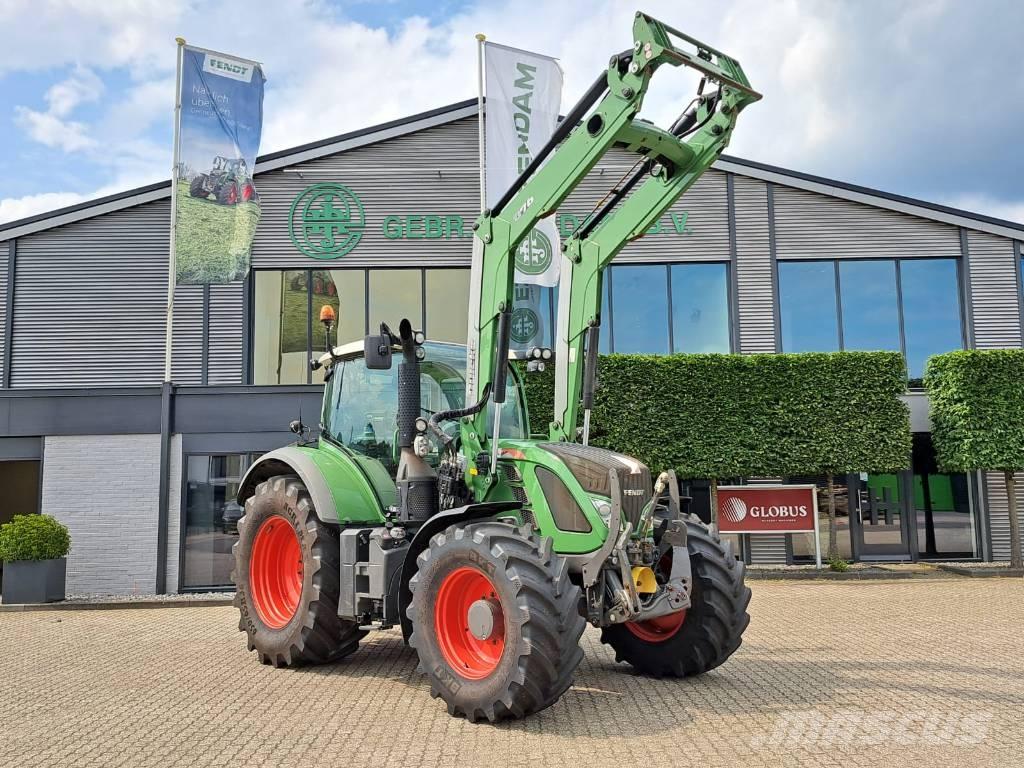 Fendt 714 Vario SCR Tractoare