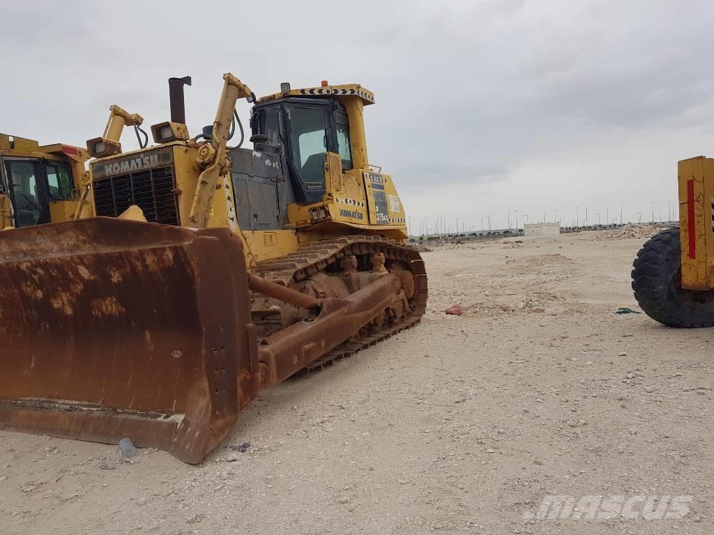 Komatsu D 275 AX Buldozere pe senile