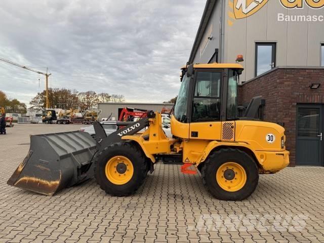 Volvo L 35 GS Incarcator pe pneuri
