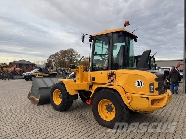 Volvo L 35 GS Incarcator pe pneuri